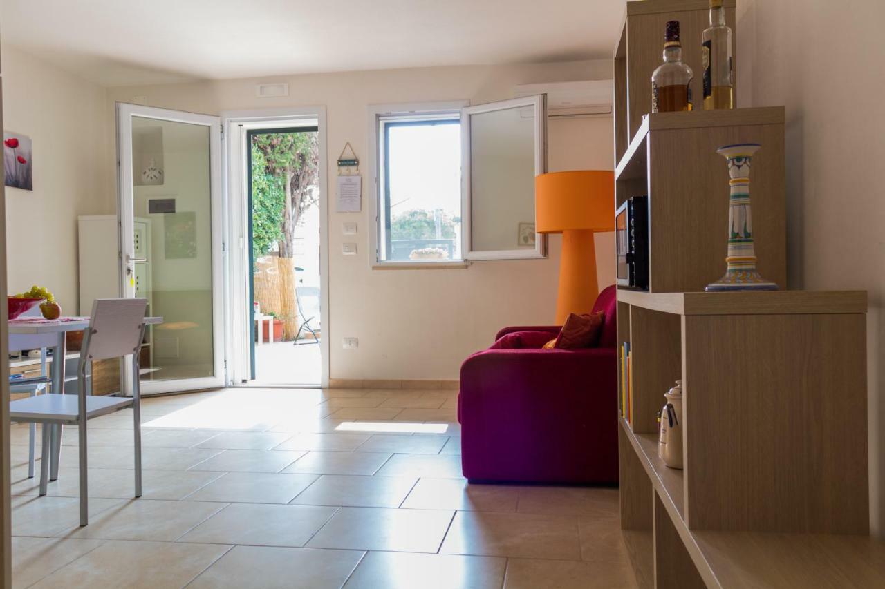 טורה סנטה סאבינה Villa Maggi Maurizia מראה חיצוני תמונה