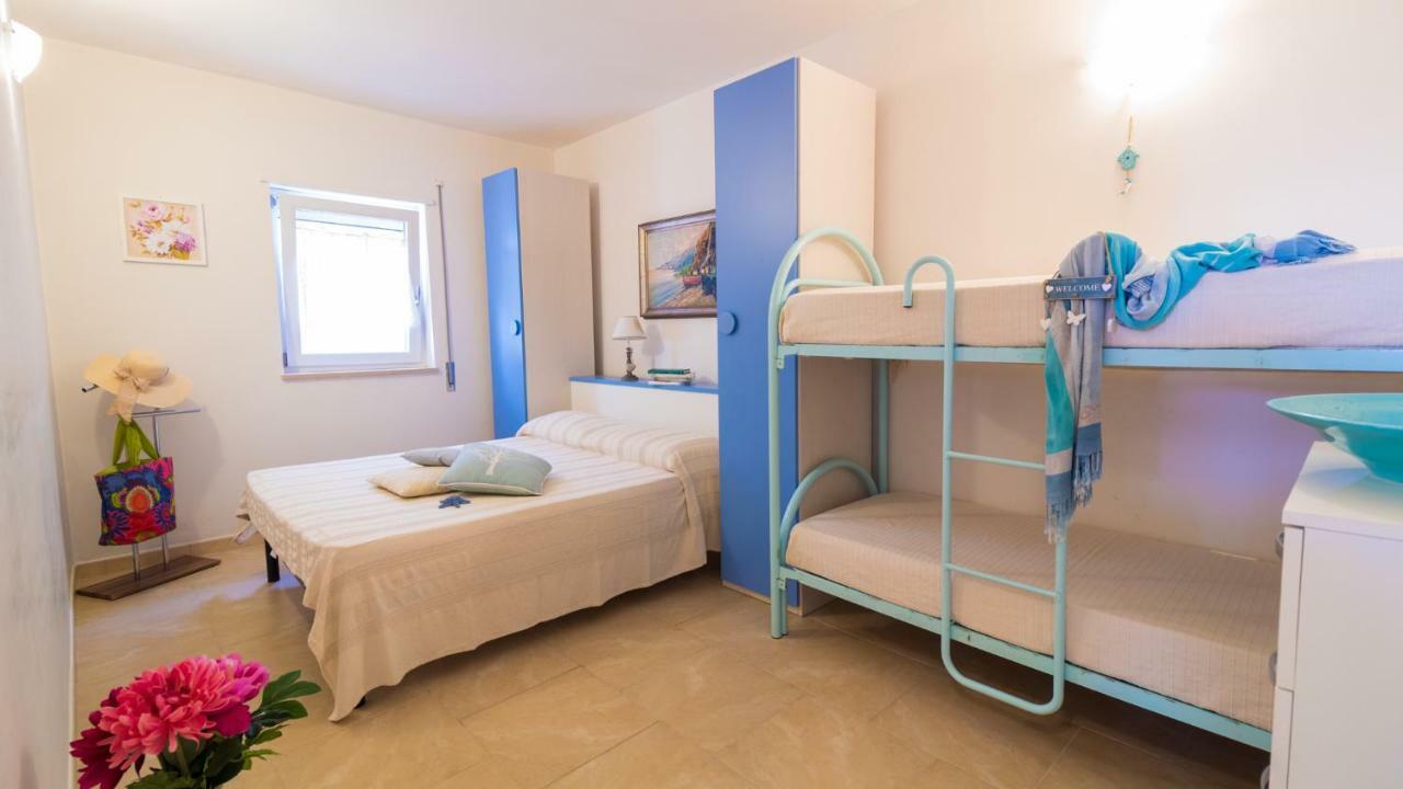 טורה סנטה סאבינה Villa Maggi Maurizia מראה חיצוני תמונה