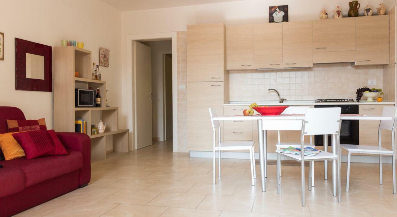 טורה סנטה סאבינה Villa Maggi Maurizia מראה חיצוני תמונה