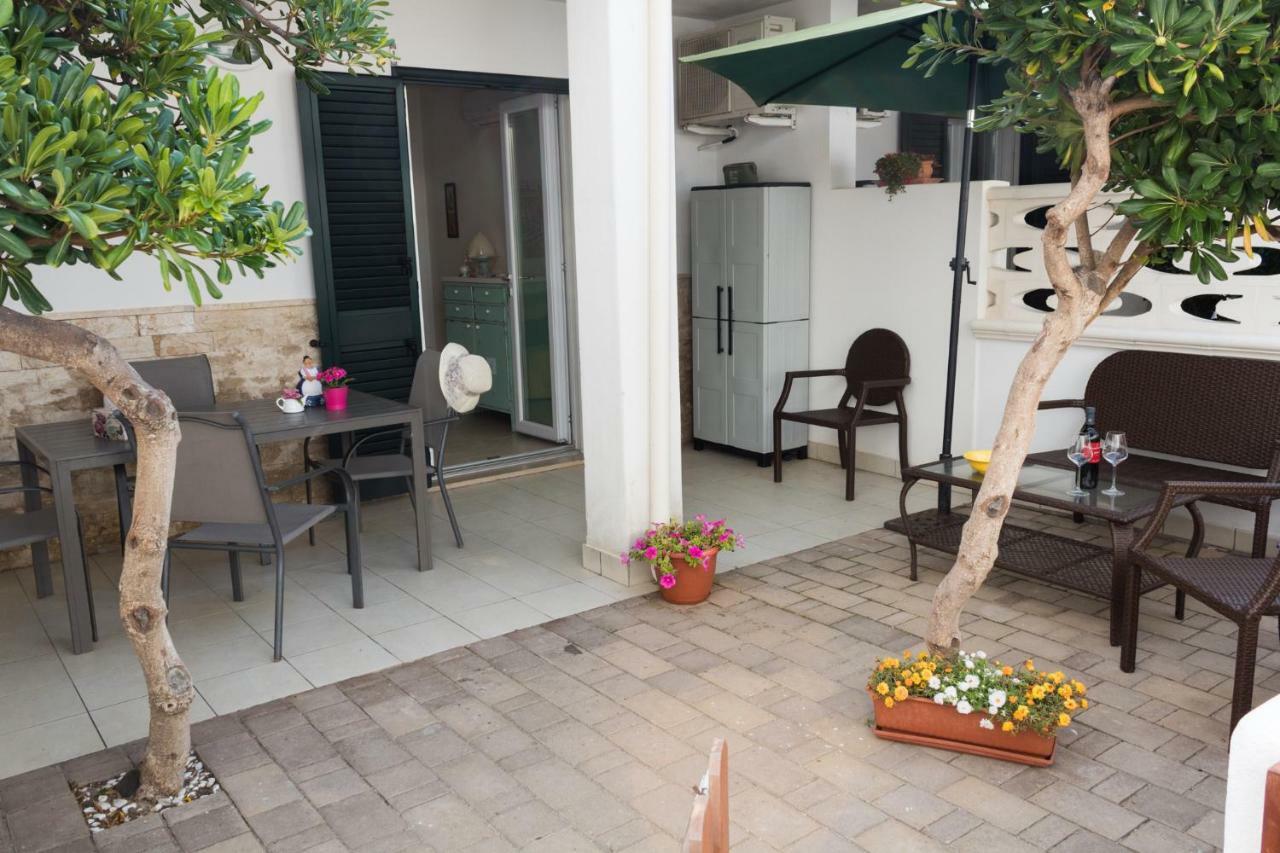 טורה סנטה סאבינה Villa Maggi Maurizia מראה חיצוני תמונה
